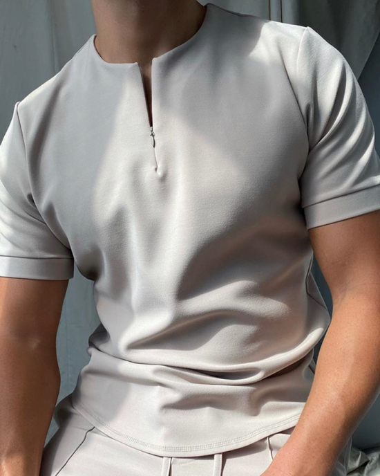 Solid color polo shirt without zipper